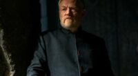 âFoundationâ Star Jared Harris Reveals Which Version of Hari Seldon He Prefers to Play: âI Call Him the âRaven Hariââ